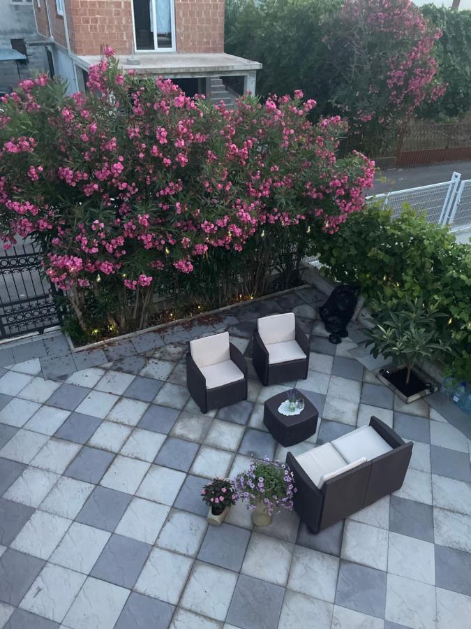 Villa Dafina دونجي ستوج المظهر الخارجي الصورة